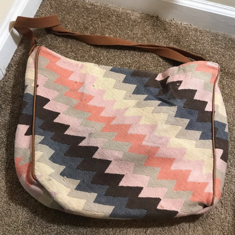 American Eagle bag